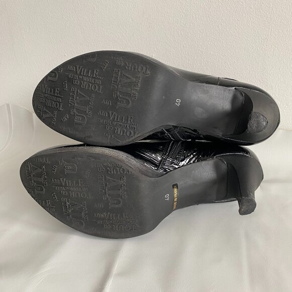 Un Tour En Ville Black Patent Leather Heeled Ankle Boots 8.5 - Picture 10 of 13